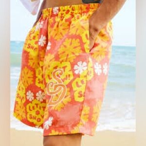 Snowday Men's Snowflake Tencel Shorts Red White Yellow Small